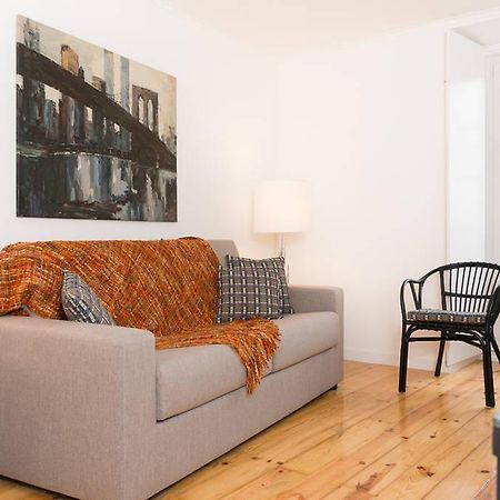 ליסבון Beautiful Studio In Historic Alfama חדר תמונה