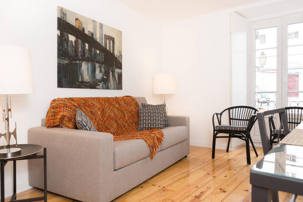 ליסבון Beautiful Studio In Historic Alfama חדר תמונה